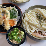 Oomori Teuchi Udon - 天ざる 800円