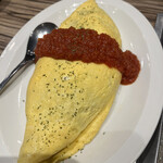 焼肉 ジャンボ - 肉たっぷりのオムライス