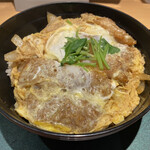 新潟名物布のり蕎麦とおいしい酒菜 きなせや. - でっかい丼いっぱいなかつ丼