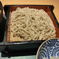 新潟名物 布のり蕎麦とおいしい酒菜 きなせや. 赤坂割烹店 - ミニにしてはしっかりボリュームなへぎそば
