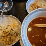 味府 中華居酒屋 - after
            高菜チャーハンが好きなタイプでなかった
            滅多に残さないんだけど…