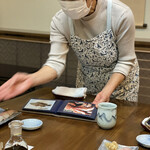 Jizakana Ryouri Sushi Katsu - ミニアルバムでお魚の説明