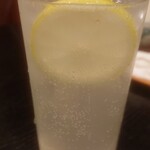 味の酒処 ロマーノ - レモンサワー