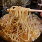 三ノ宮商店 - 低加水麺