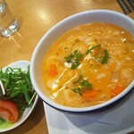 Supu Thihausu Kanon - 熱々スープパスタ♡サラダシャキシャキ♡