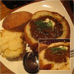 ぷちぼぬーる - 自家製パンのカレーパン