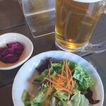 和食処　田舎家 - （初日昼）生ビールとサラダ（無料）