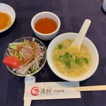 KaiSho - ランチのサラダと玉子スープ