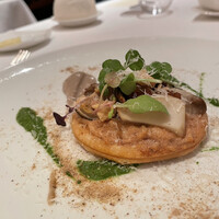 アンティカ オステリア デル ポンテ - イタリア産ボルチーニ茸のタルト