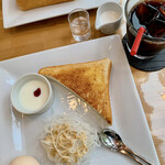 LEAVES - アイスコーヒー　490円