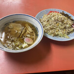 中華そば　うちみ - 半ラーメンチャーハンセット　チャーハン大盛　900円