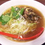 支那そば屋 - 炭鶏麺・醤油（700円）