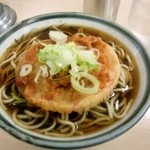 そばうどん 冨士三屋 - 天ぷらそば(350円)