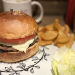 folk burgers&beers - ゴーダミソミートバーガー