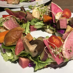 RACINES Boulangerie & Bistro - 