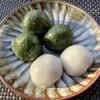 白玉饅頭　元祖 吉野屋 - 白玉饅頭(白)とよもぎ白玉饅頭(緑)