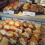 アマムダコタン - 自家製ツナと黒ゴマリュスティックが推しだってことはとりあえずわかった