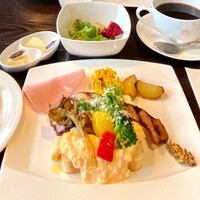 R restaurant & bar - 浅草タルティーヌ R restaurant & bar - 浅草タルティーヌ