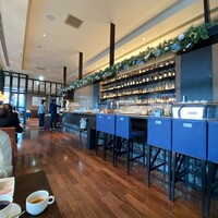 R restaurant & bar - 内観 R restaurant & bar - 内観