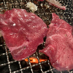 Shichirin Sumibiyakiniku Yuurin - 