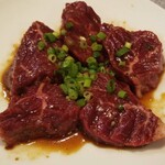 炭火焼肉ホルモン まる味 - 