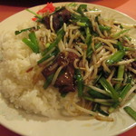 丸四大飯店 - レバニラ炒め