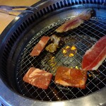 焼肉 きんぐ - カルビ､豚バラ