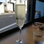 La Prima Pagina - スパークリングワイン…シュワシュワ｡ﾟ○°｡○♪