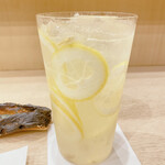 蕎麦割烹  倉田 - 無農薬檸檬生絞り　サワー