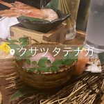 Kusatsutatenaga - 海鮮盛り(ブリ、ホタテ、〆鯖、サーモン、海老)