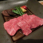 さい賀 - 秋田由利牛の岩塩焼き（Ａ５ロース）