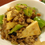 美酒肴房 松圭 - 万願寺唐辛子と筍・ピリ辛肉味噌炒め