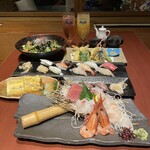 すしダイニング - 