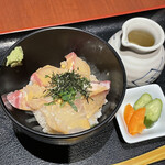 すしダイニング - 