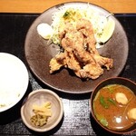 徳樹庵 - 鶏もも唐揚げランチ　799円
