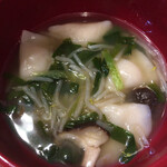 よねさん - レモンスープ水餃子。一品ものも美味しい。野菜豊富です。