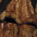 かぶと - 高梁川の天然鰻の白焼き