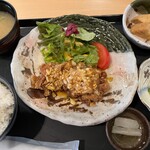 Oosaka Kokusai Kouryuu Senta Kafe&Resutoran - 鶏ももの油淋鶏定食