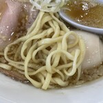 富士見温泉見晴らしの湯  ふれあい館 - 背脂煮干ラーメンの麺アップ