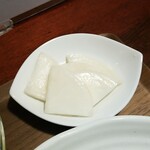 キッチン ブルー グローブ - お新香のアップ