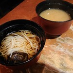 チビかつ商店三丁目 - ひとくちそうめん＆味噌汁