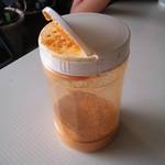 谷川製麺所 - 自家製唐辛子。