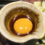 大戸屋 - 卵黄入りの甘辛ダレ