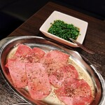 炭火焼肉 牛牛 - 