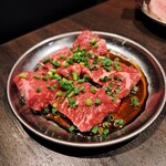 炭火焼肉 牛牛 - 