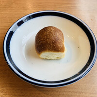 Osteria Falco - 自家製フォカッチャ