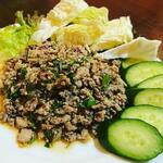 酒とタイ料理 センチャン - ラープ・ペッド