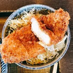 蕎麦とソースカツ丼 みのやさくら亭 - 
