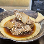 Merouya Den - 豚なん骨醤油煮