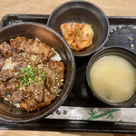 マルハのカルビ丼 - 